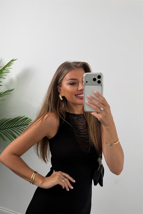 Premium Seri Yakası Boncuklu Tam Pamuklu Likralı Basic Elbise