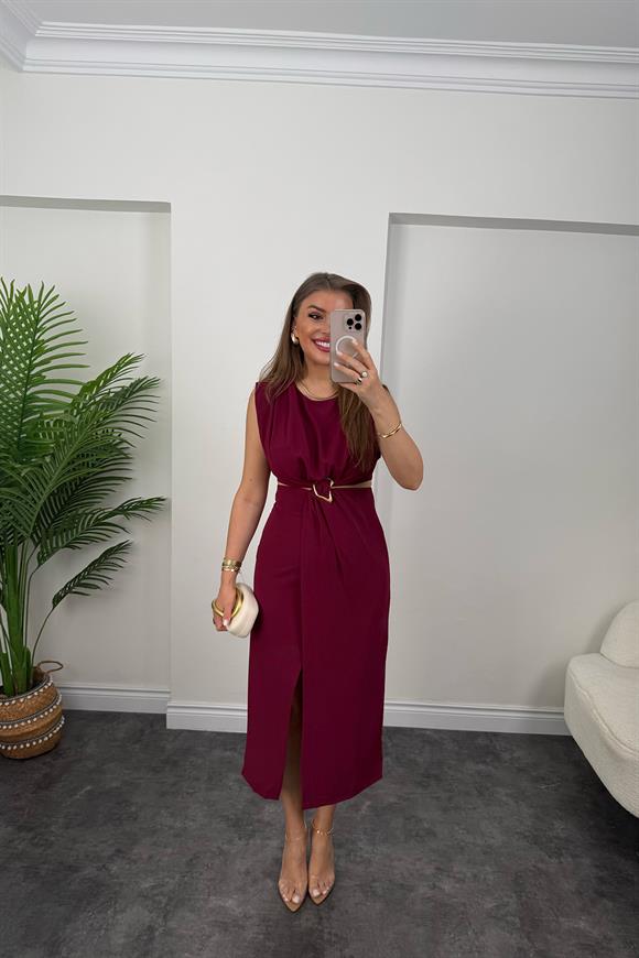 Premium Seri Yanları Dekolteli Gold Aksesuarlı Midi Elbise Bordo