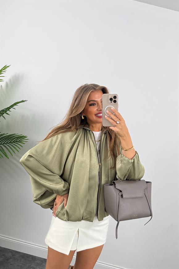Premium Seri Yarasa Kol Tasarım Saten Bomber Ceket Haki