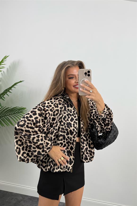 Premium Seri Yarasa Kol Tasarım Saten Bomber Ceket Leopar Desen