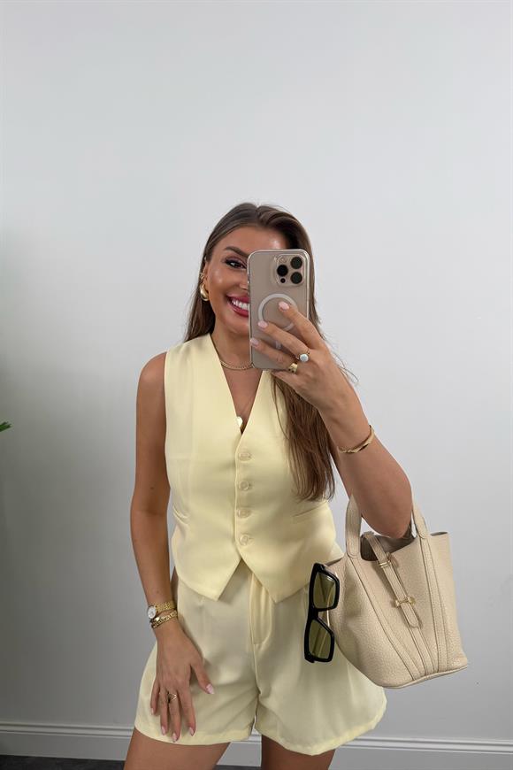 Premium Seri Yelek Şort Poliviskon Kumaş Takım Pastel Sarı