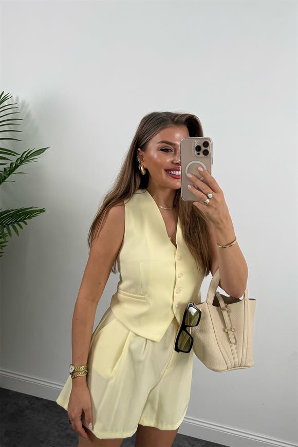 Premium Seri Yelek Şort Poliviskon Kumaş Takım Pastel Sarı