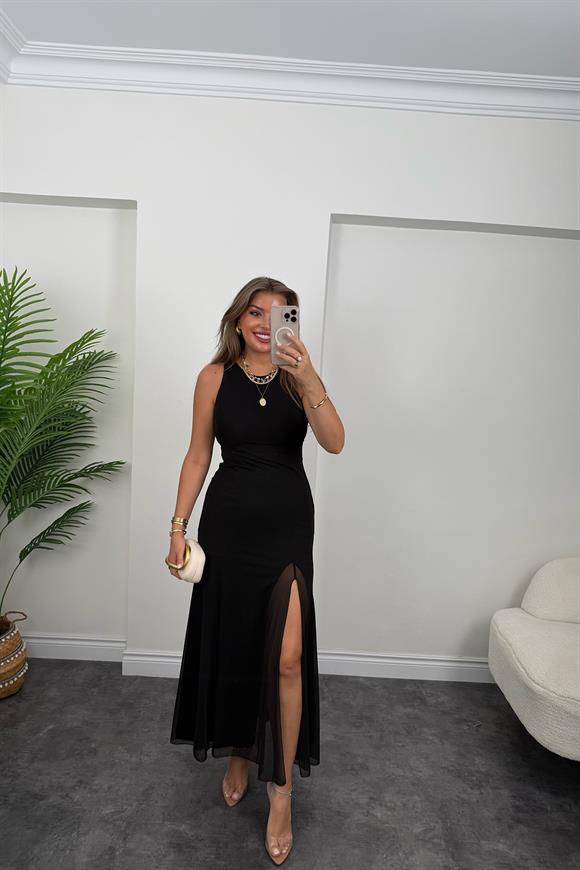 Premium Seri Yırtmaçlı Maxi Boy Tül Elbise