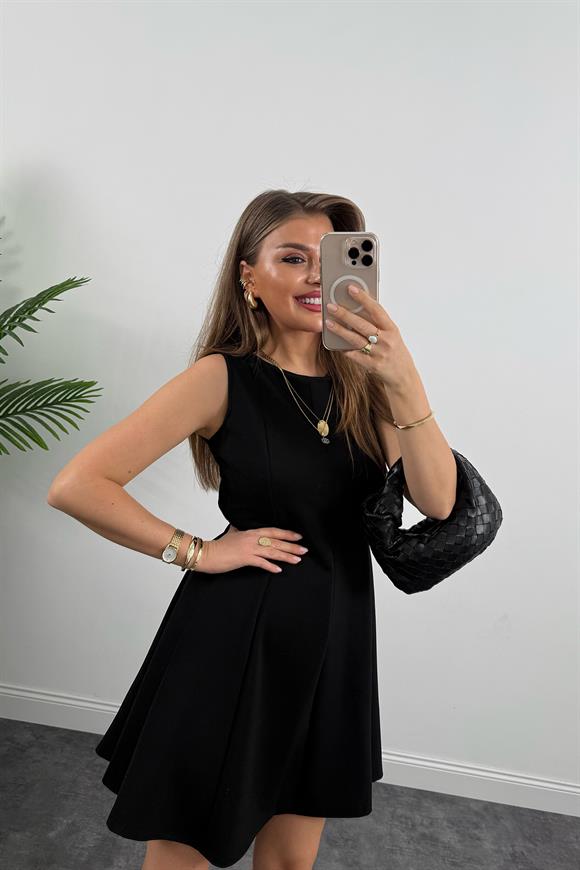 Sıfır Kol Likralı Krep Kumaş Basic Kloş Elbise