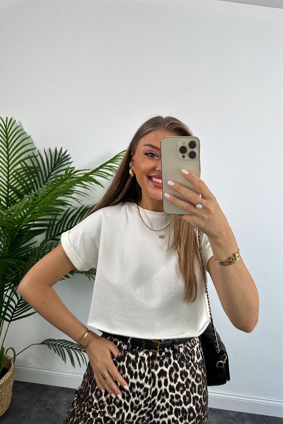 T Kol Özel Kumaş Tam Pamuklu Premium Basic Tshirt Ekru