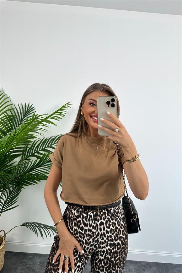 T Kol Özel Kumaş Tam Pamuklu Premium Basic Tshirt Camel