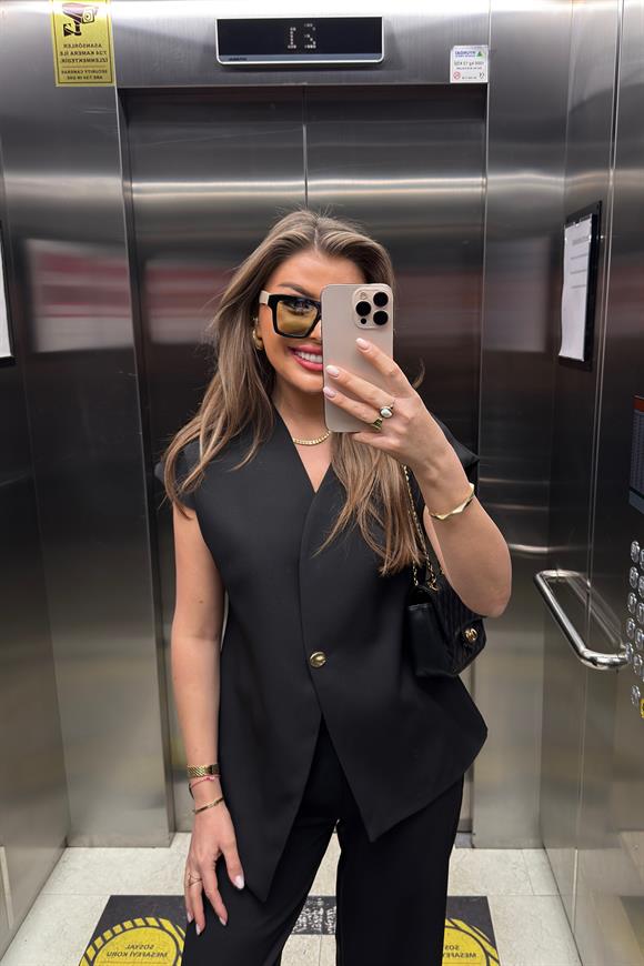 Tek Gold Düğme Klasik Kumaş Palazzolu Takım Siyah