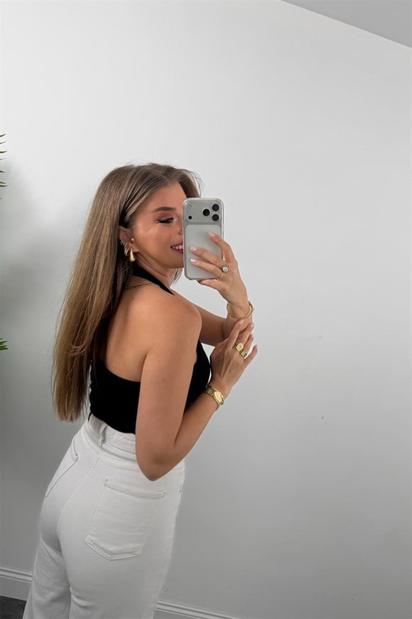 U Yaka Boyundan Geçmeli Likralı Pamuklu Atlet Siyah