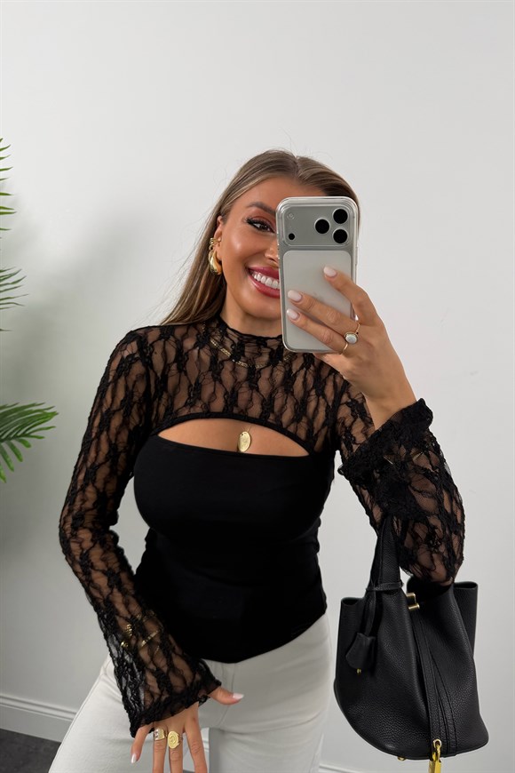 Üstü Dantel Tasarım İspanyol Kol Tam Pamuklu Likralı Bluz