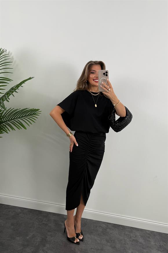 Üstü dökümlü Likralı Drapeli Midi Boy Tasarım Elbise Siyah