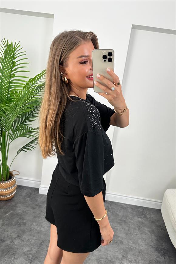 Üstü Serpme Taşlı Kısa Basic Tshirt Siyah