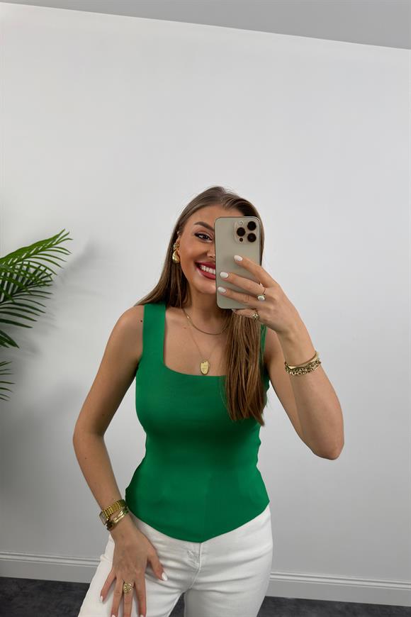 Uzun Boy Elit Triko Kare Yaka Likralı Atlet Yeşil