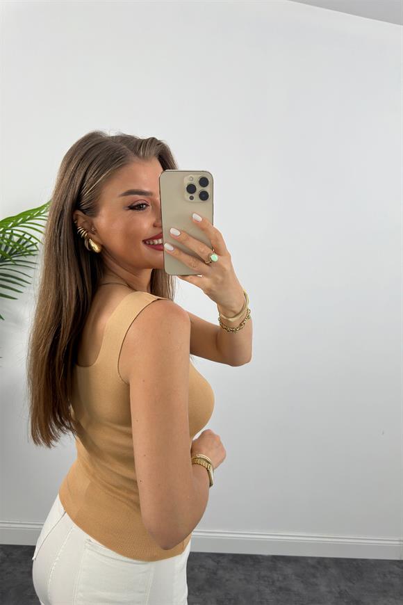 Uzun Boy Elit Triko Kare Yaka Likralı Atlet Nude