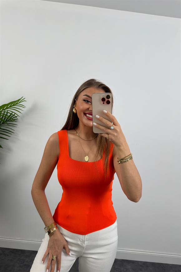 Uzun Boy Elit Triko Kare Yaka Likralı Atlet Oranj