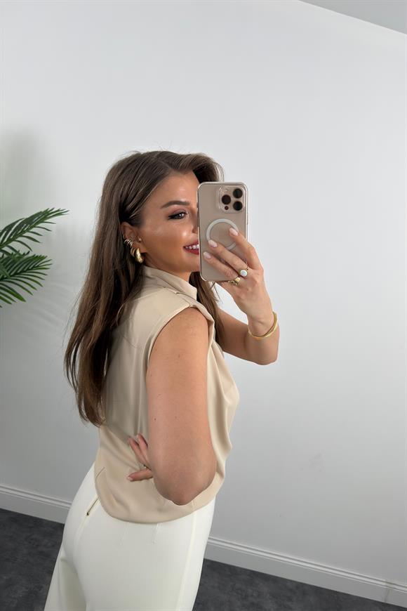 Vatkalı Drapeli Dik Yaka İpekli Krep Bluz Taş