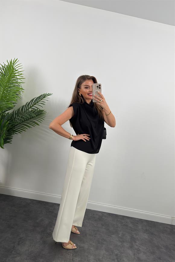 Vatkalı Drapeli Dik Yaka İpekli Krep Bluz Siyah