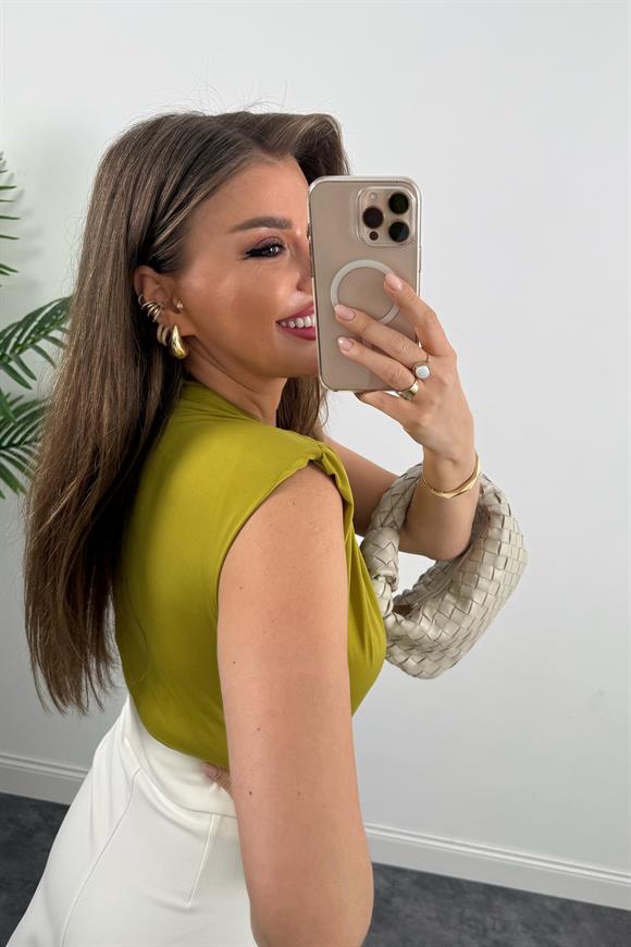 Vatkalı Likralı Sıfır Kol Drapeli Bodysuit Yağ Yeşili