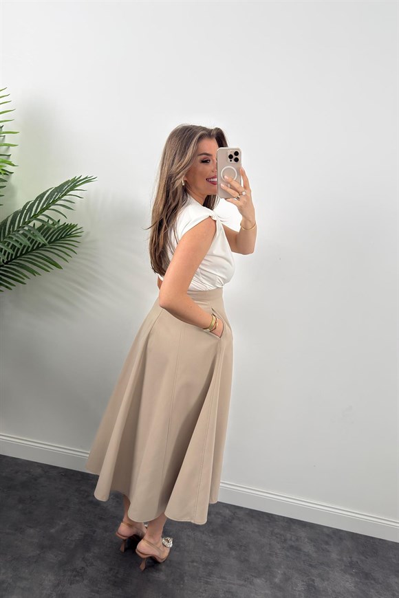 Vatkalı Likralı Sıfır Kol Drapeli Bodysuit Ekru 