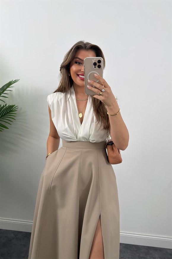 Vatkalı Likralı Sıfır Kol Drapeli Bodysuit Ekru 