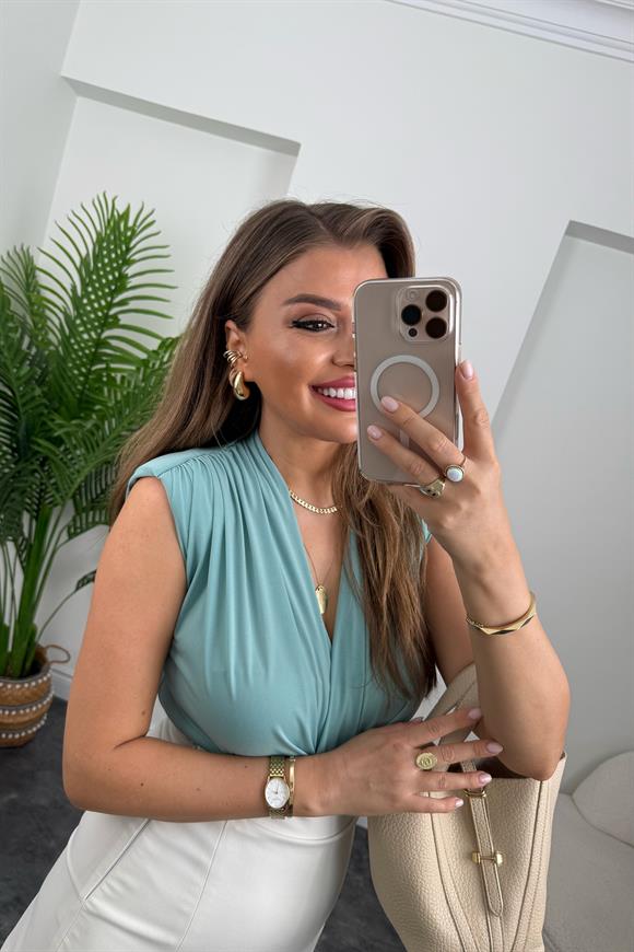 Vatkalı Likralı Sıfır Kol Drapeli Bodysuit Mint