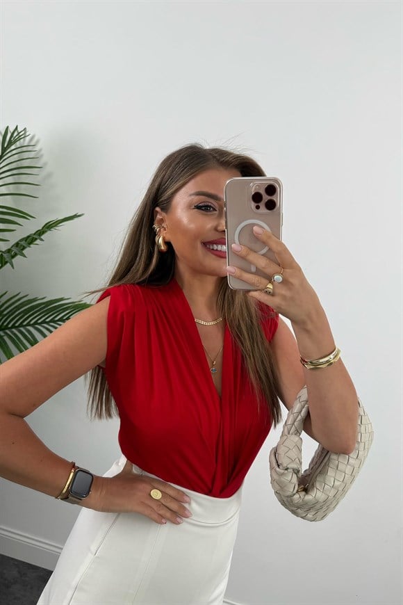 Vatkalı Likralı Sıfır Kol Drapeli Bodysuit Kırmızı 