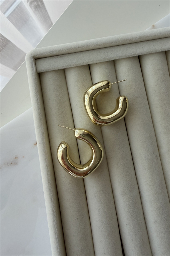 Xupıng Bombeli Kare Küpe