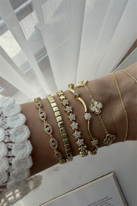 Xupıng Çiçek Bileklik