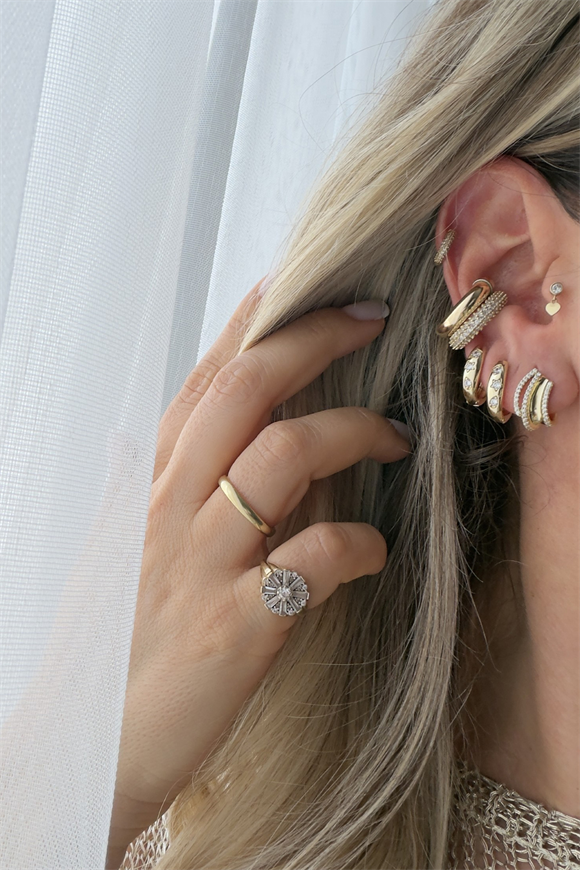 Xupıng Dalgalı Model Tasarım Küpe