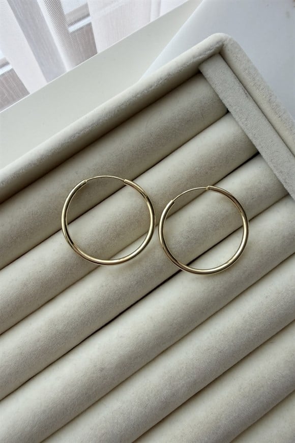 Xupıng İnce Halka Küpe