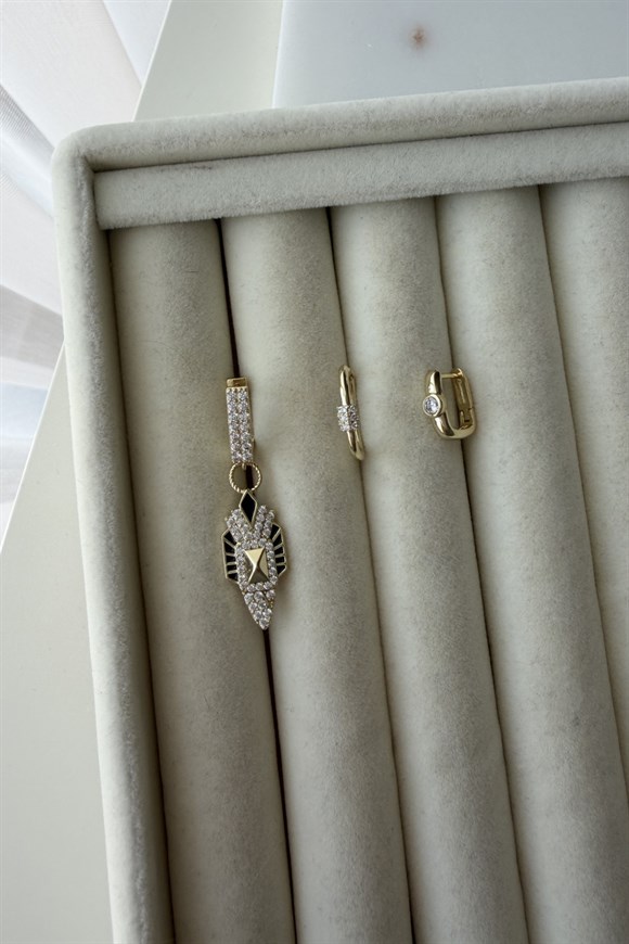 Xupıng Marka Model Mineli Set Küpe