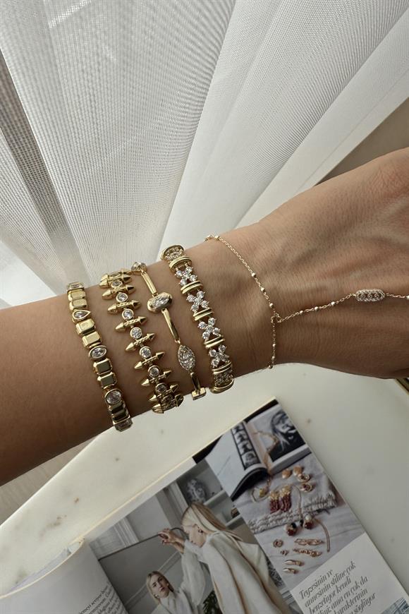 Xupıng Marka Model Taş Detaylı Gold Çivi Bileklik
