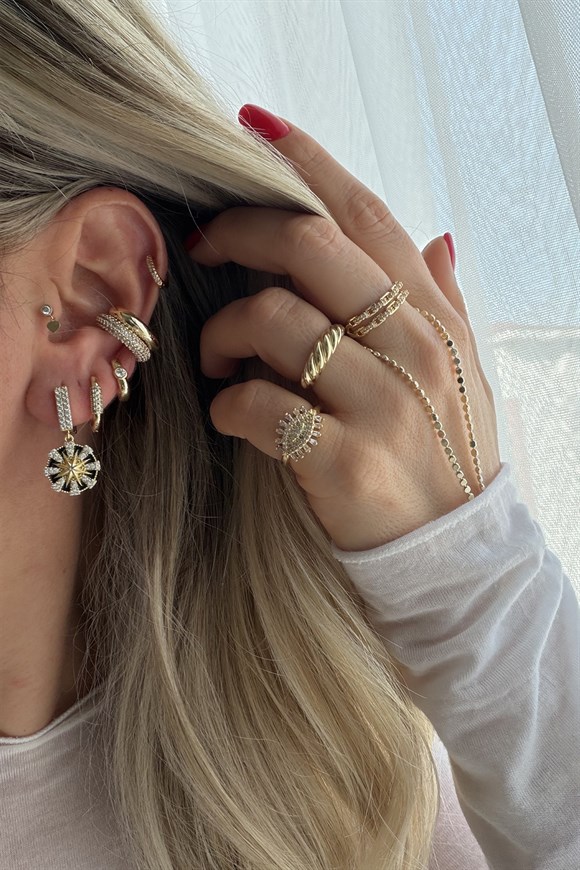 Xupıng Mineli Çiçek Küpe Seti