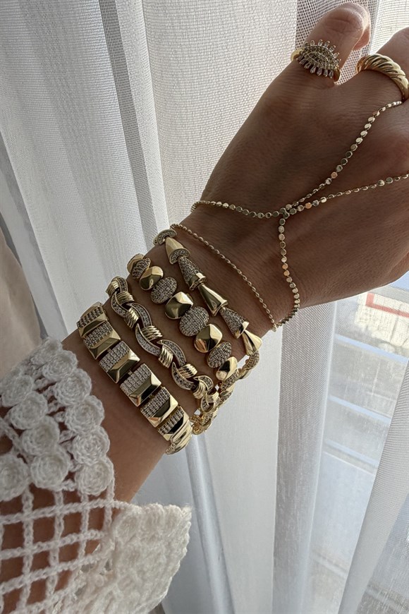 Xupıng Örgü Taş Detaylı Bileklik 