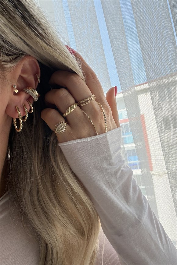 Xupıng Oval Set Küpe