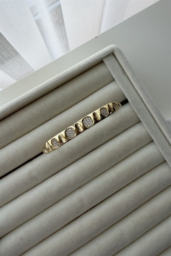 Xupıng Taş Detaylı Dalgalı Plaka  Model Kelepçe Bileklik