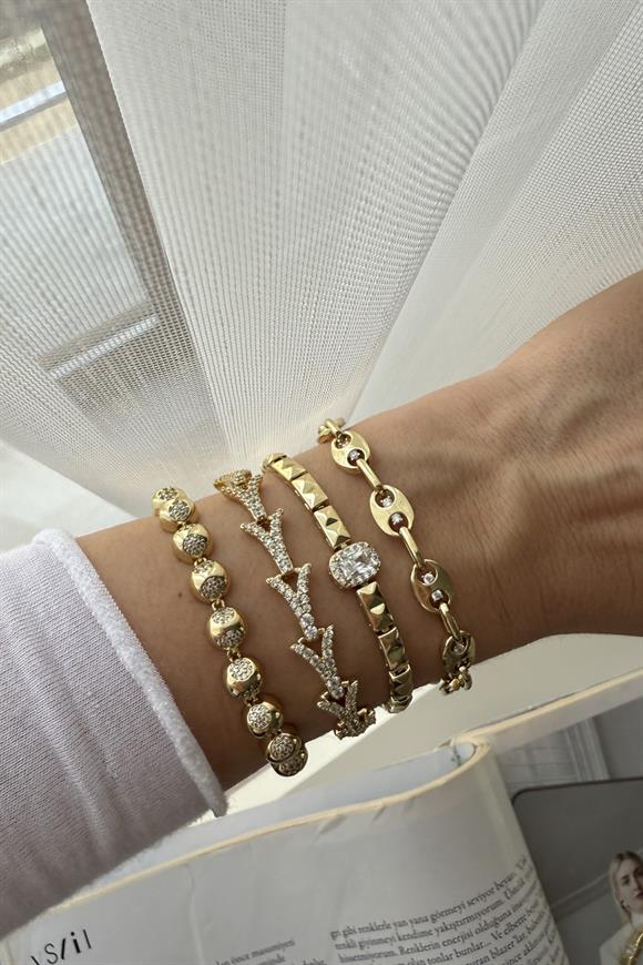 Xupıng Taş Detaylı Düğme Model Bileklik