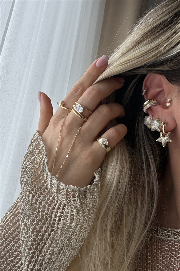 Xupıng Ucu Full Taşlı Yıldız Halka Küpe