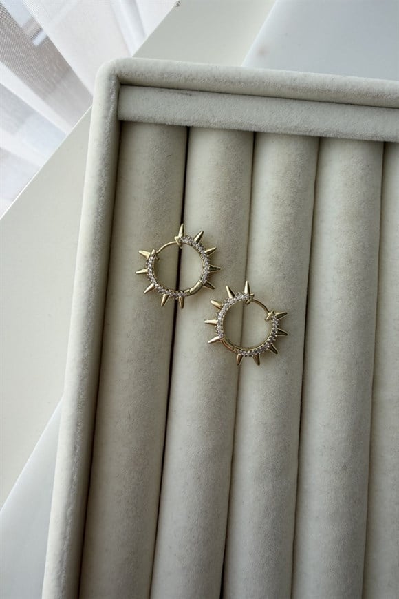 Xupıng Zirkon Taşlı Çivi Model Küpe