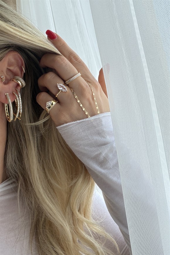 Xupıng Zirkon Taşlı Oval Küpe