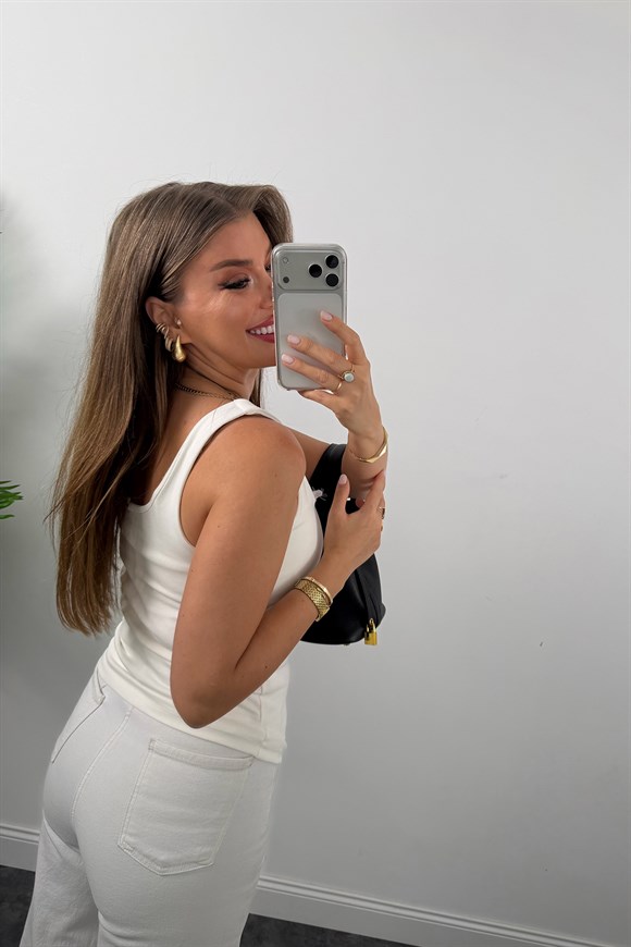 Yakası Dantelli U Yaka Likralı Atlet Ekru