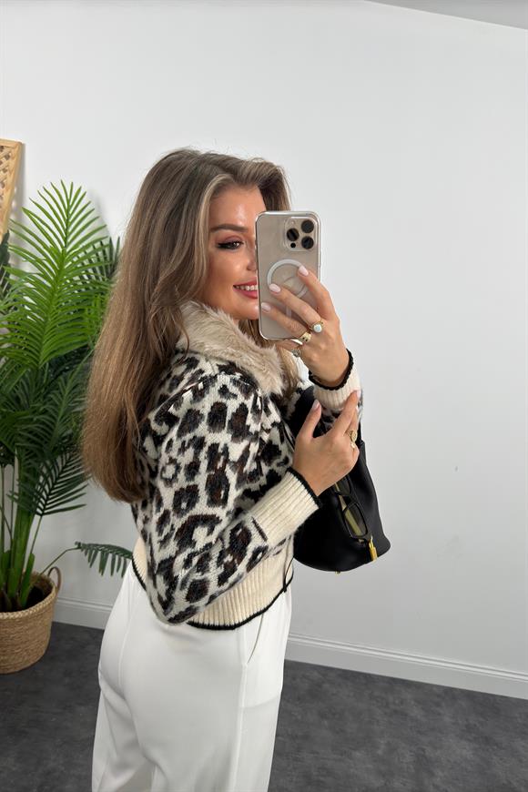Yakası Krem Kürklü Süet Bağcıklı Yumoş Leopar Hırka