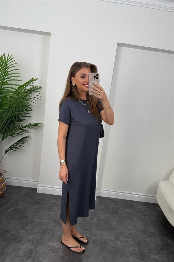 Yanı Yırtmaçlı Midi Boy Basic Elbise Antrasit