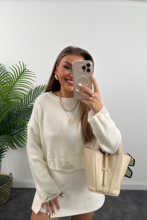 Yırtık Tasarımlı Yumoş Basic Kazak Ekru