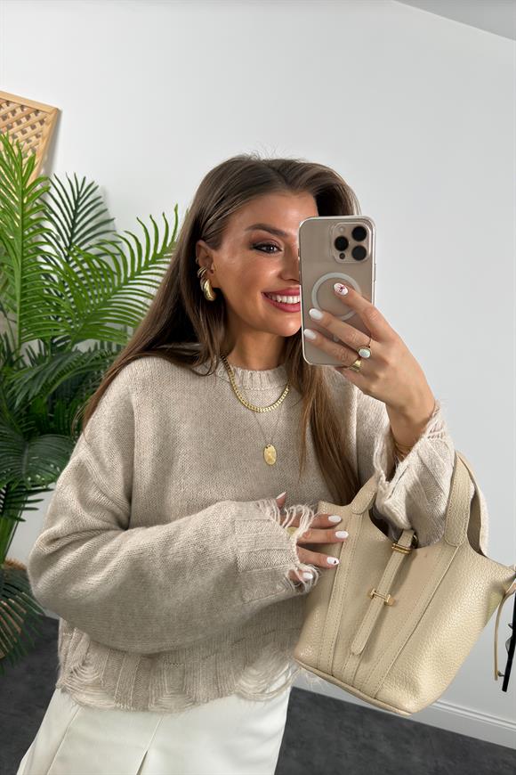 Yırtık Tasarımlı Yumoş Basic Kazak Taş