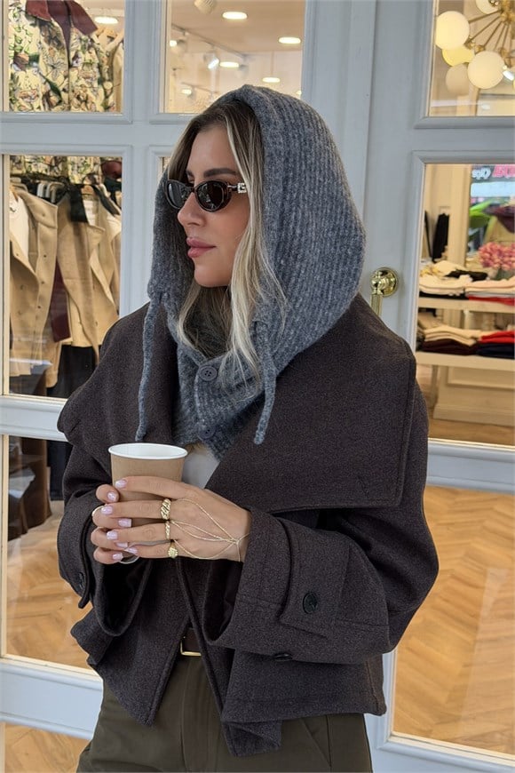Yumuşak Dokulu Düğmeli Balaclava Gri