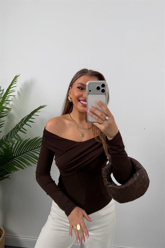 Zra Model Çapraz Yaka Likralı Sanddy Bluz Acı Kahve