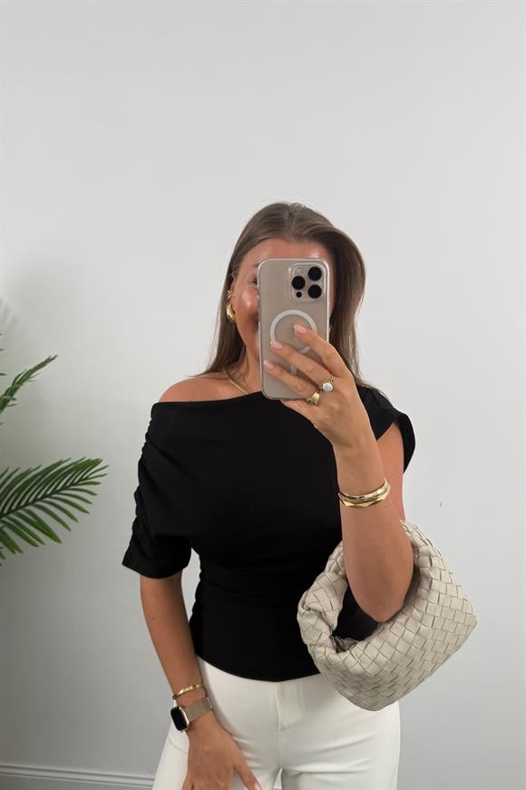 Zra Model Likralı Drapeli Düşük Omu Kısa Kol Bluz Siyah