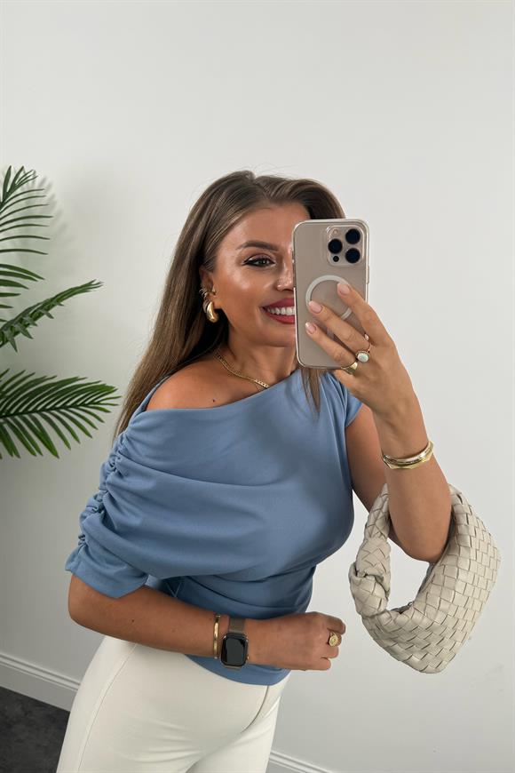 Zra Model Likralı Drapeli Düşük Omu Kısa Kol Bluz Mavi