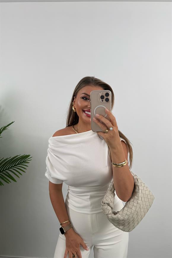 Zra Model Likralı Drapeli Düşük Omu Kısa Kol Bluz Beyaz