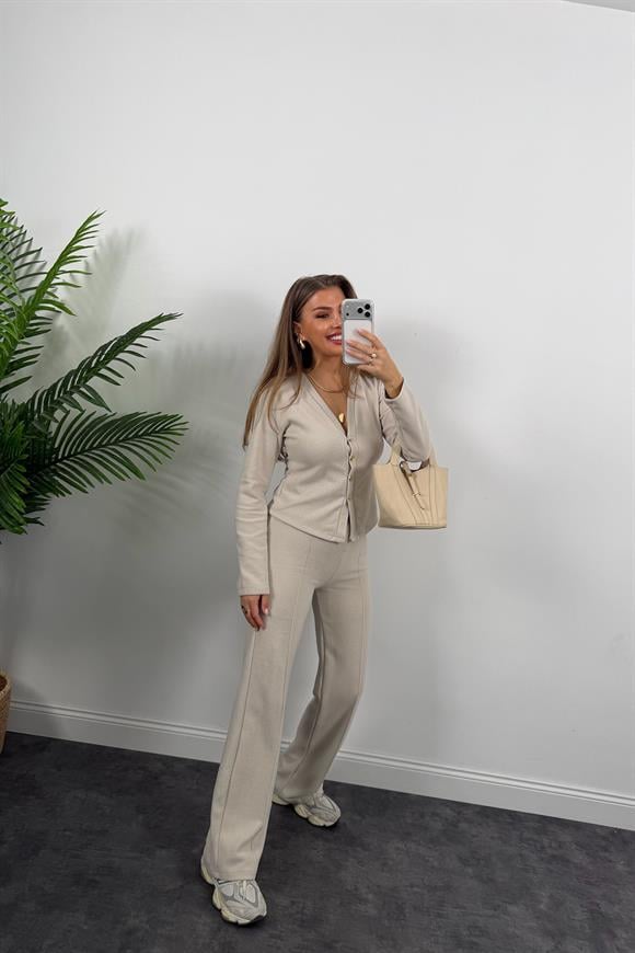 Zra Model Selanik Triko Yumoş Takım Taş